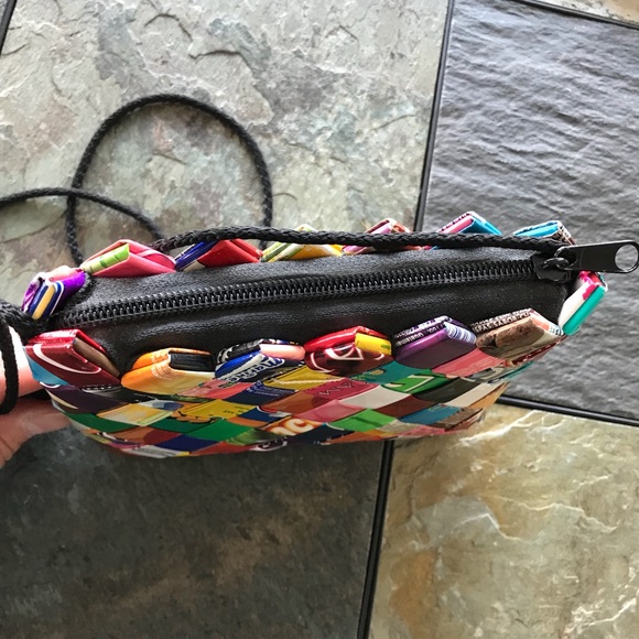 Candy Wrapper Purse Black Shoulder Strap - Picture 4 of 4